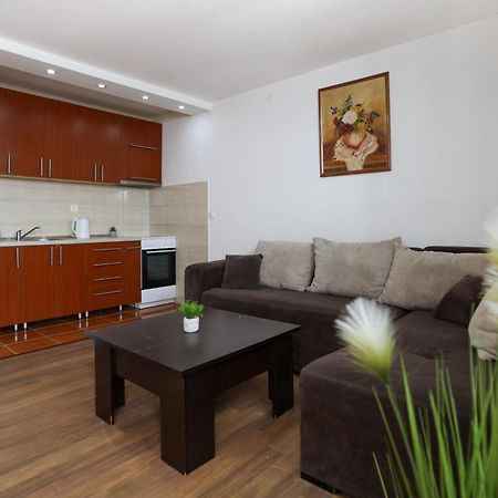 Airport Stay Apartments Surčin Zewnętrze zdjęcie