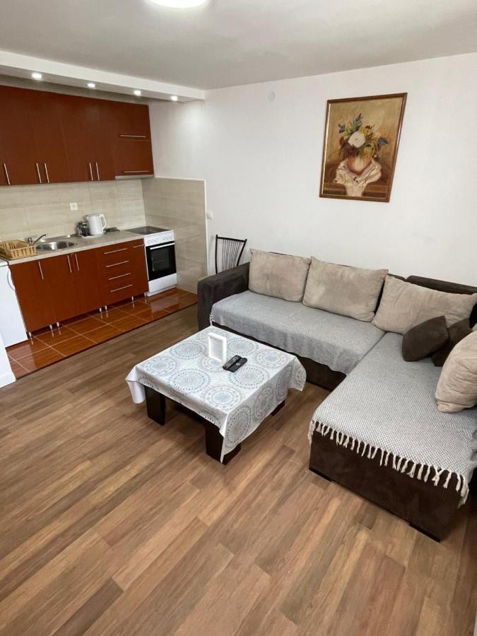 Airport Stay Apartments Surčin Zewnętrze zdjęcie