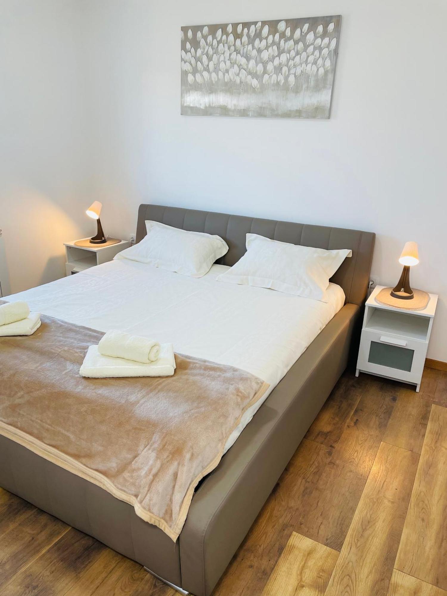 Airport Stay Apartments Surčin Zewnętrze zdjęcie