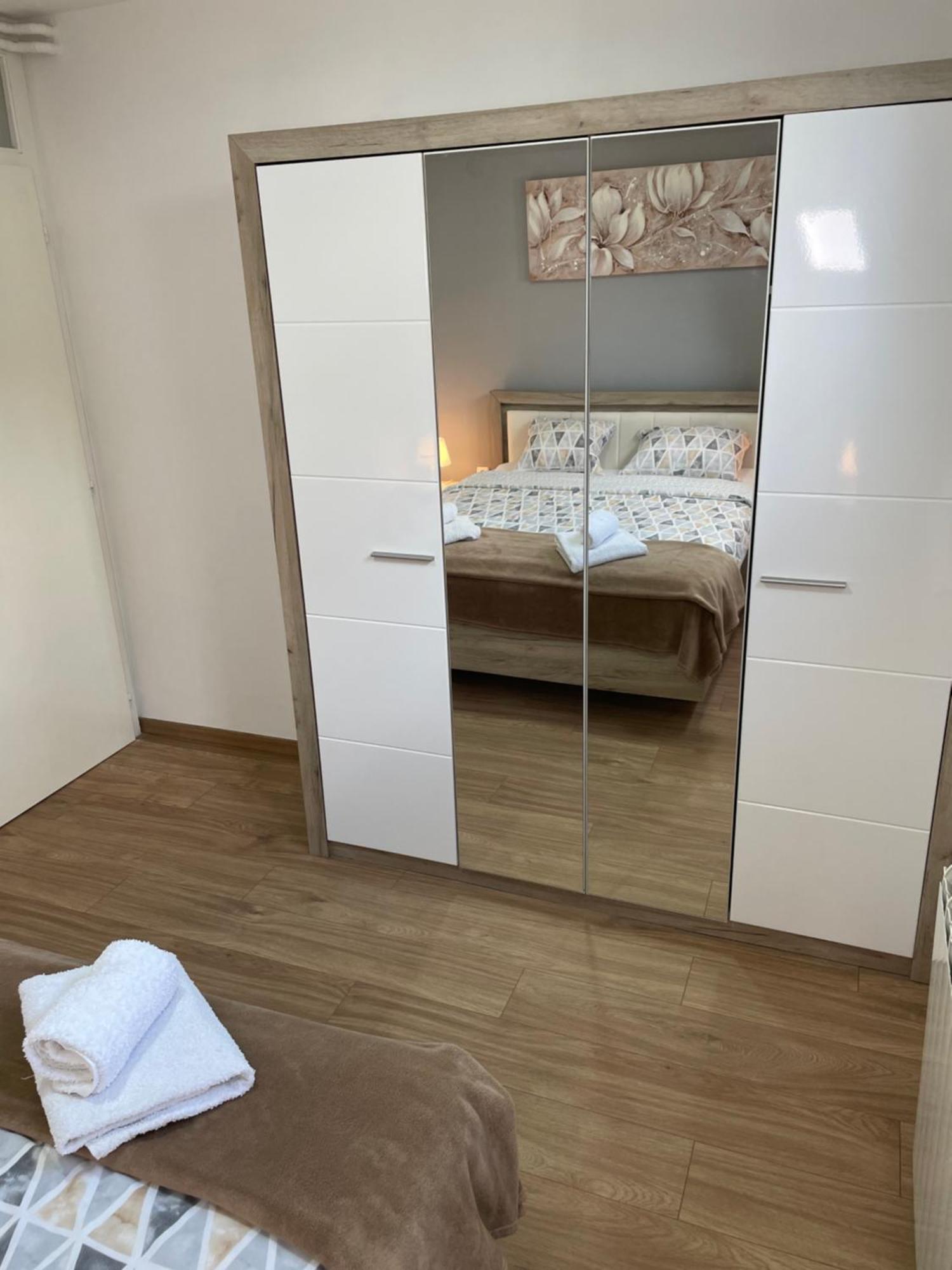 Airport Stay Apartments Surčin Zewnętrze zdjęcie