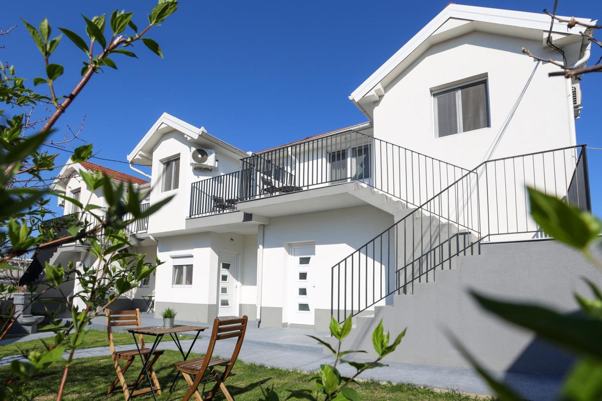 Airport Stay Apartments Surčin Zewnętrze zdjęcie